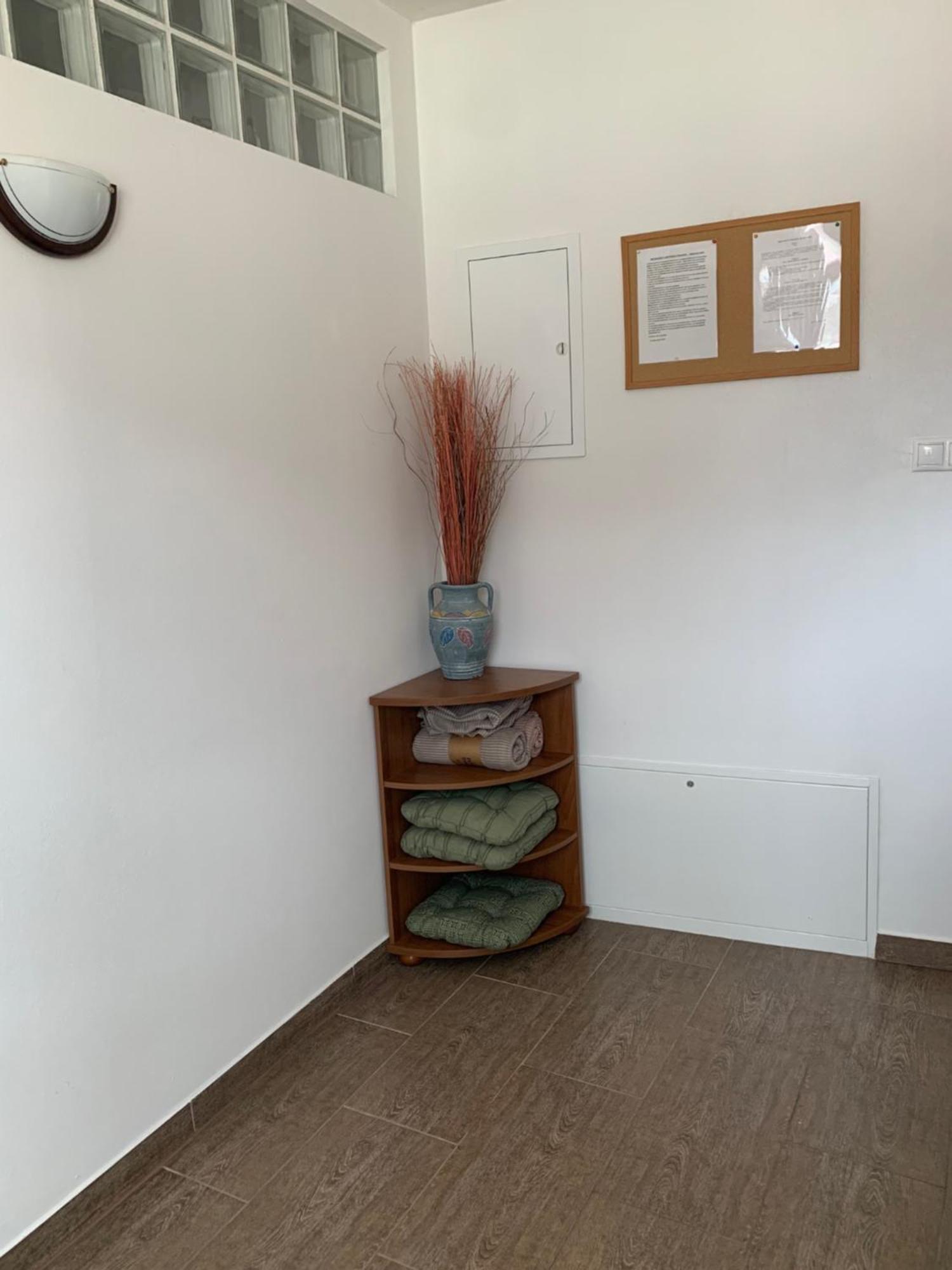 Apartman Emes S Terasou Kežmarok Exterior foto